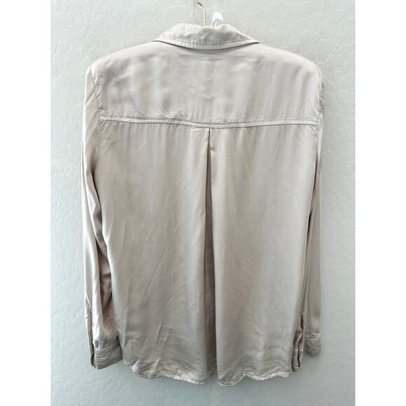 BELLA DAHL | Beige Button Front Blouse 100% EcoVero Rayon Made in USA | Medium - Picture 4 of 7